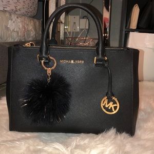 Authentic Michael Kors Kellen Bag